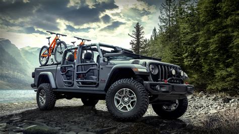 Experience the Thrill of the Magical Trunk Jeep: A Vehicle of Wonder.